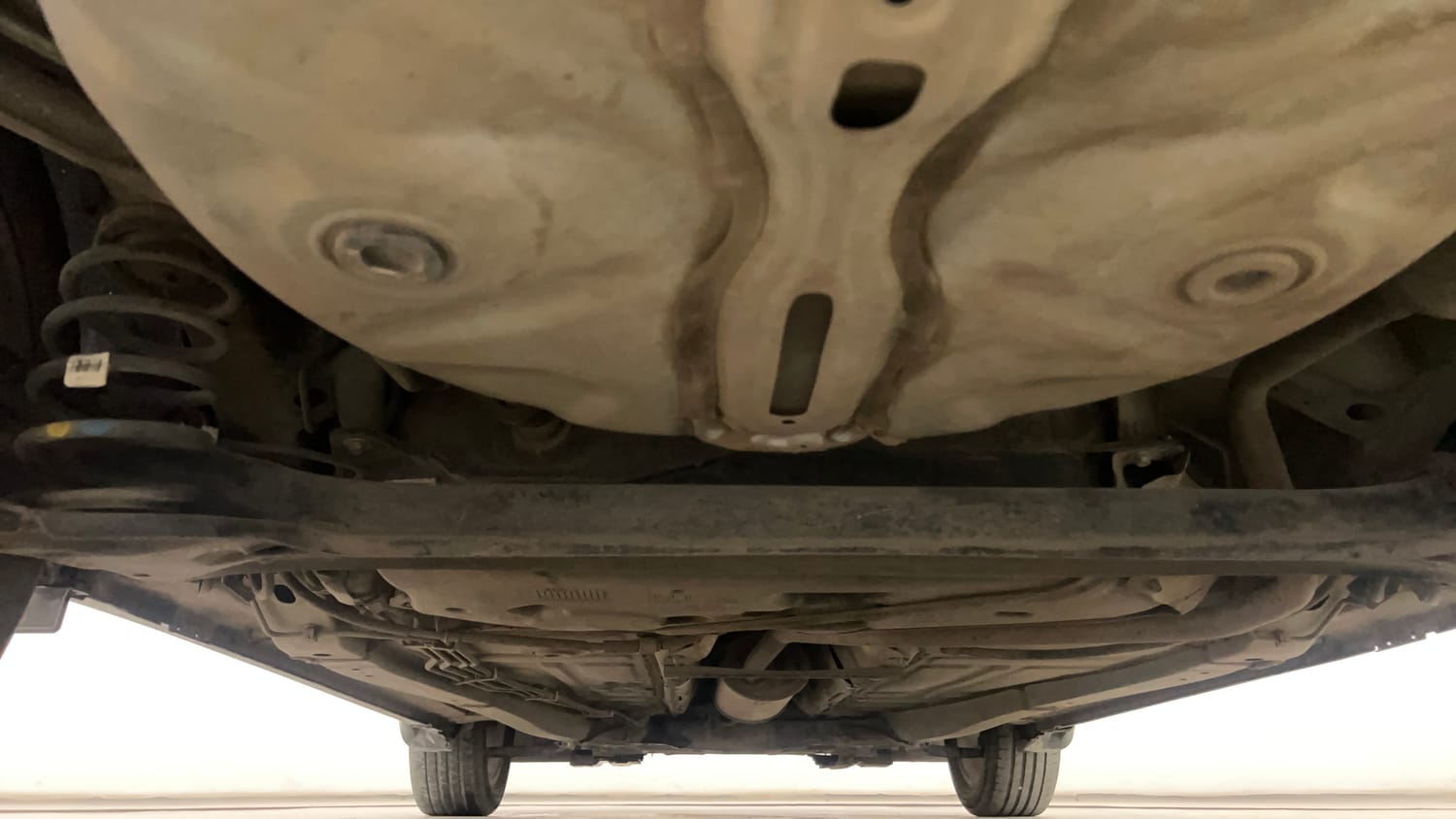 Used 2019 Toyota Glanza G CVT Petrol Automatic extra REAR UNDERBODY VIEW (TAKEN FROM REAR)