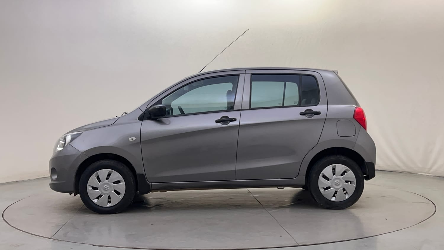 Used 2017 Maruti Suzuki Celerio VXi Petrol Manual exterior LEFT SIDE VIEW