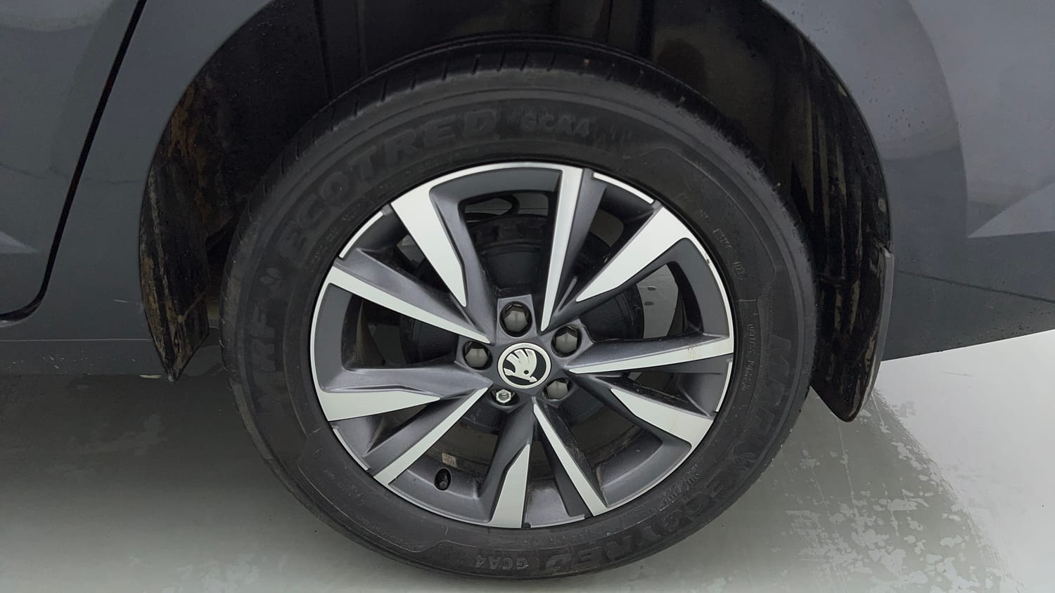 Used 2023 Skoda Slavia Style 1.5L TSI DSG Petrol Automatic tyres LEFT REAR TYRE RIM VIEW