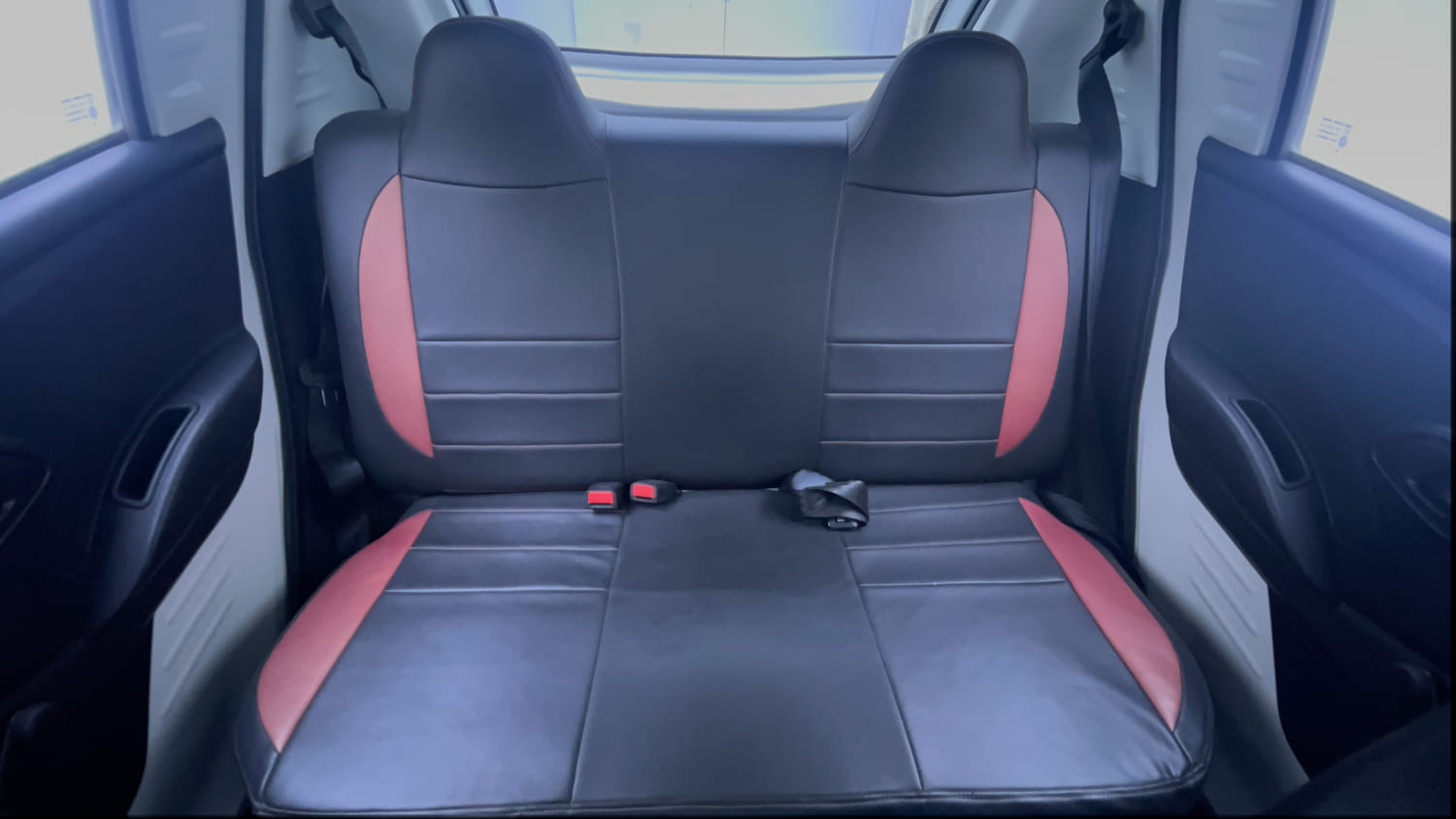 Used 2016 Datsun Redi-GO S Petrol Manual interior REAR SEAT CONDITION VIEW
