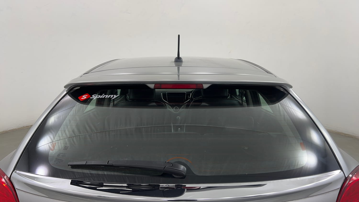 Used 2018 Maruti Suzuki Baleno Alpha 1.2 Petrol Manual exterior BACK WINDSHIELD VIEW