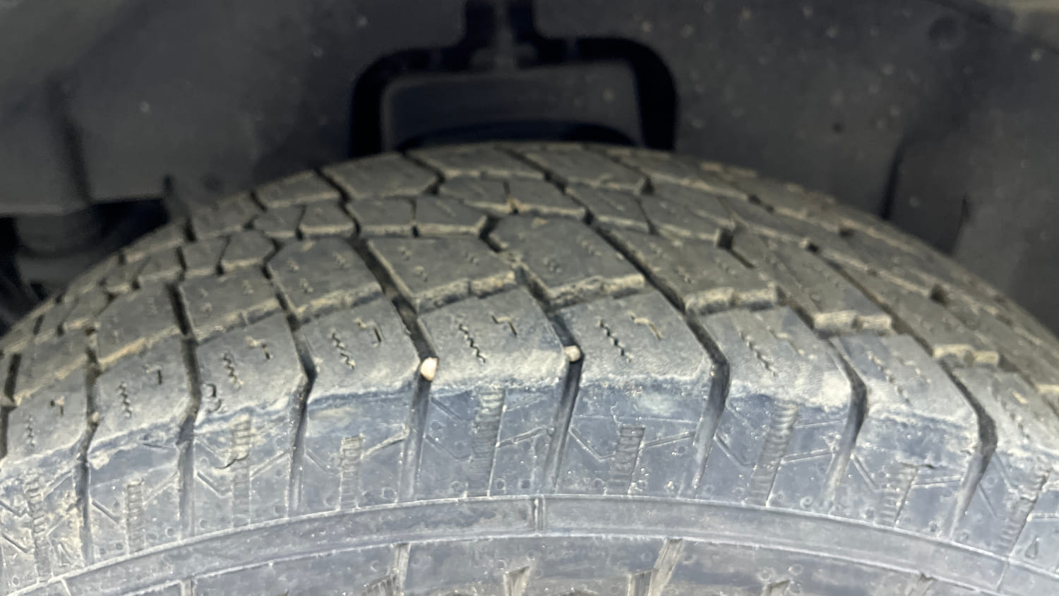 Used 2021 mahindra Thar LX Hard Top Diesel AT 4WD Diesel Automatic tyres LEFT FRONT TYRE TREAD VIEW
