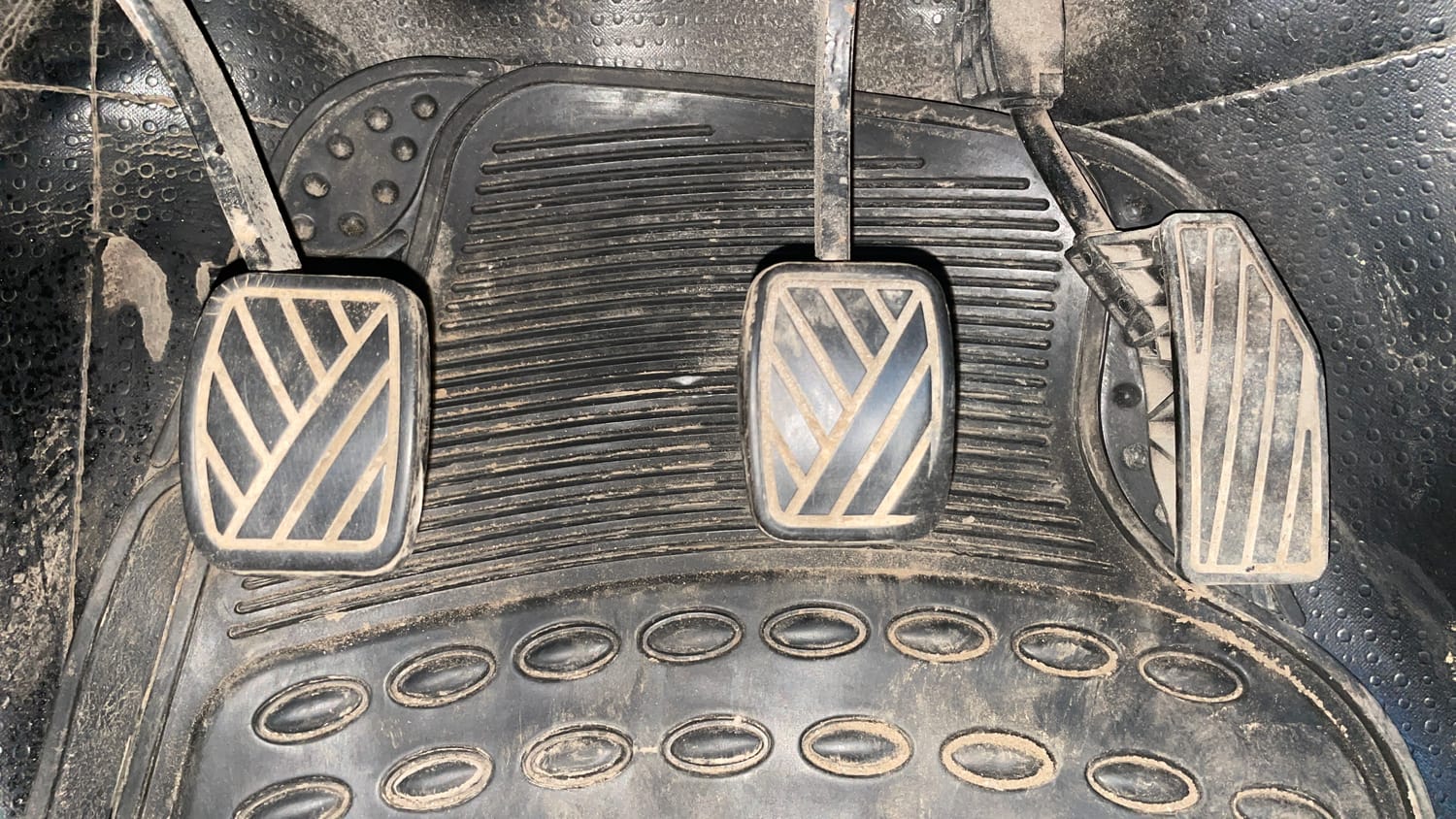 Used 2016 Maruti Suzuki Baleno Delta 1.2 Petrol Manual interior PEDALS VIEW