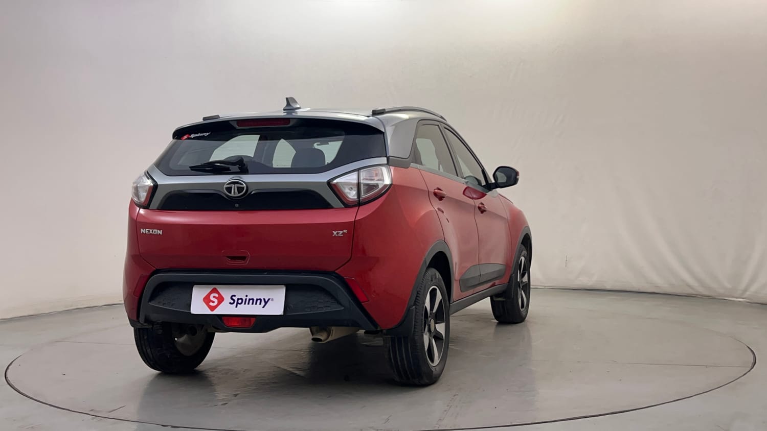 Used 2017 Tata Nexon XZ Plus Diesel Dual Tone Diesel Manual exterior RIGHT REAR CORNER VIEW