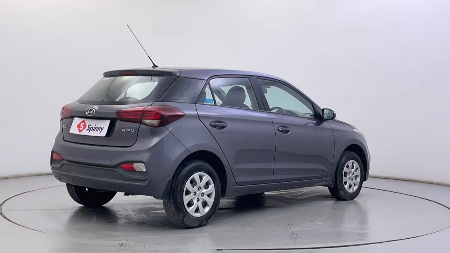 Used 2018 Hyundai Elite i20 Sportz 1.2 Petrol Manual exterior RIGHT REAR CORNER VIEW