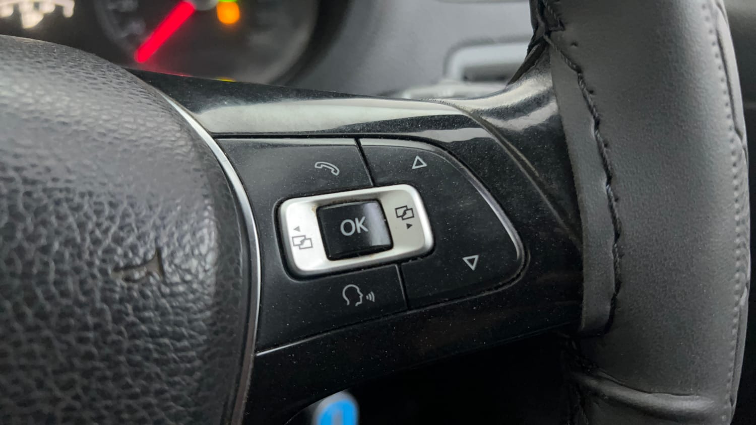 Used 2017 Volkswagen Polo GT TSI Petrol Automatic top_features Cruise control