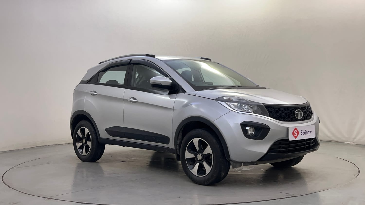 Used 2019 Tata Nexon XZA Plus Petrol Petrol Automatic exterior RIGHT FRONT CORNER VIEW