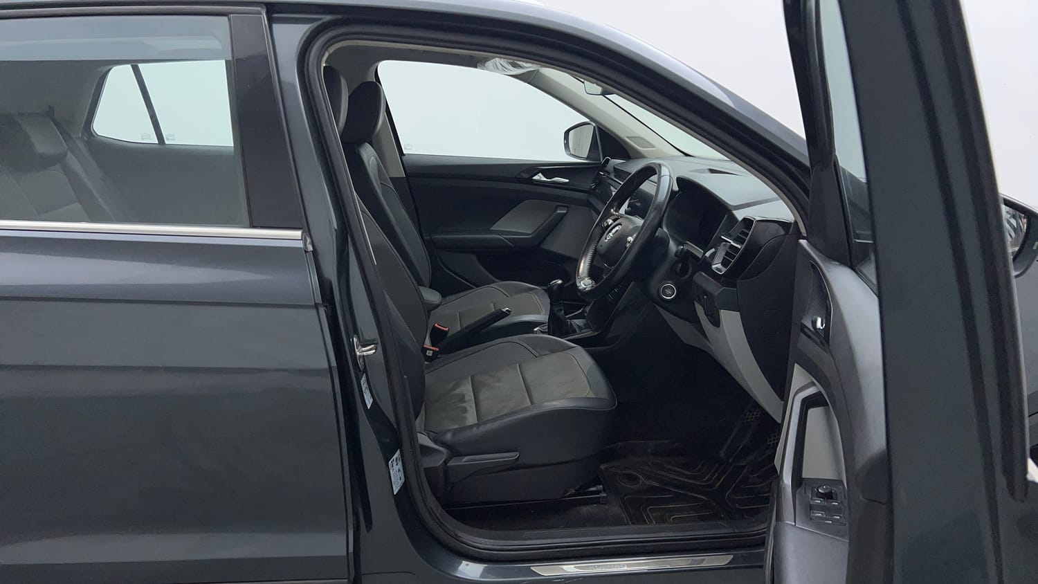 Used 2023 Skoda Kushaq Style 1.5L TSI MT Petrol Manual interior RIGHT SIDE FRONT DOOR CABIN VIEW
