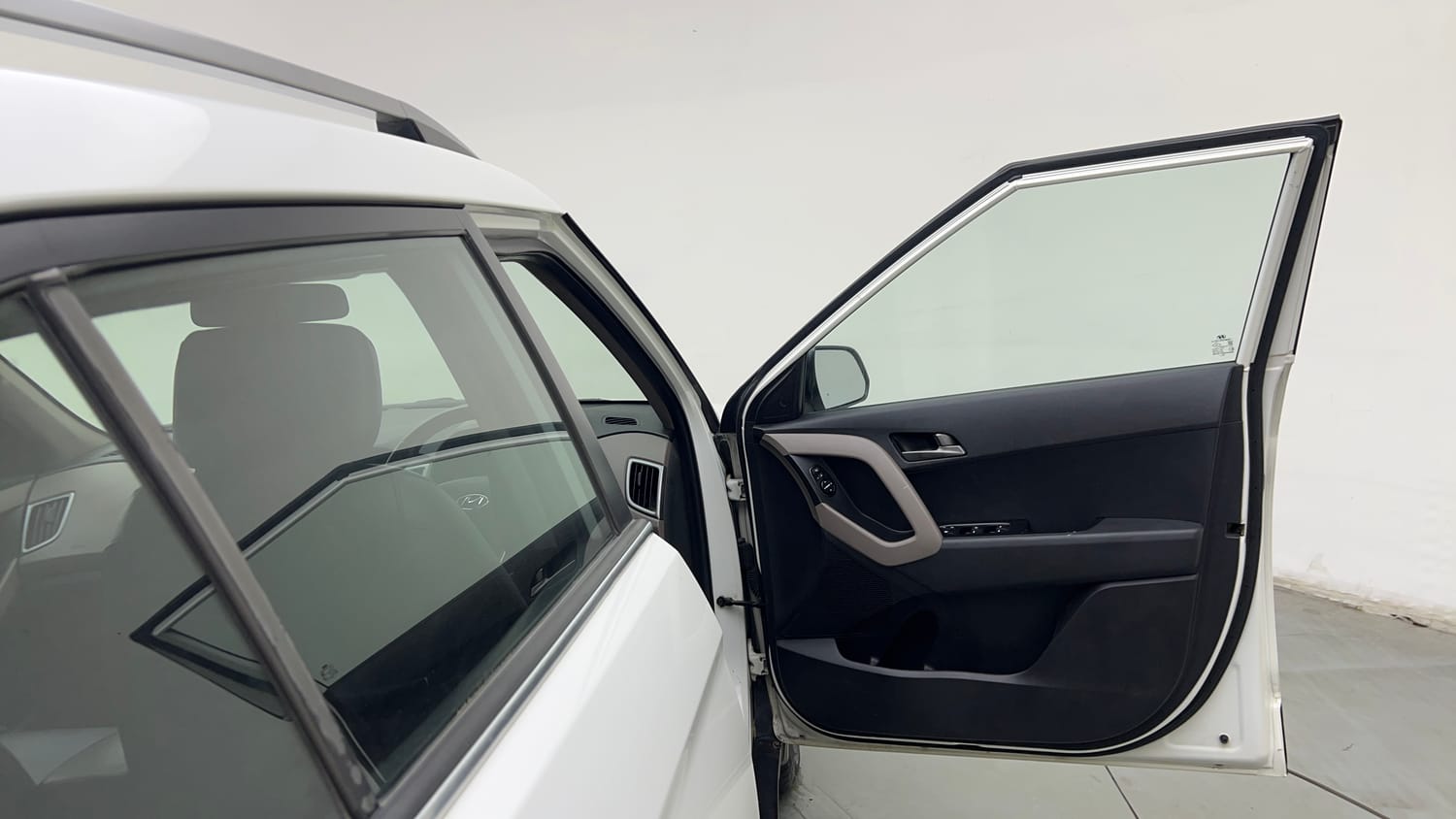Used 2017 Hyundai Creta SX Plus 1.6 AT CRDI Diesel Automatic interior RIGHT FRONT DOOR OPEN VIEW