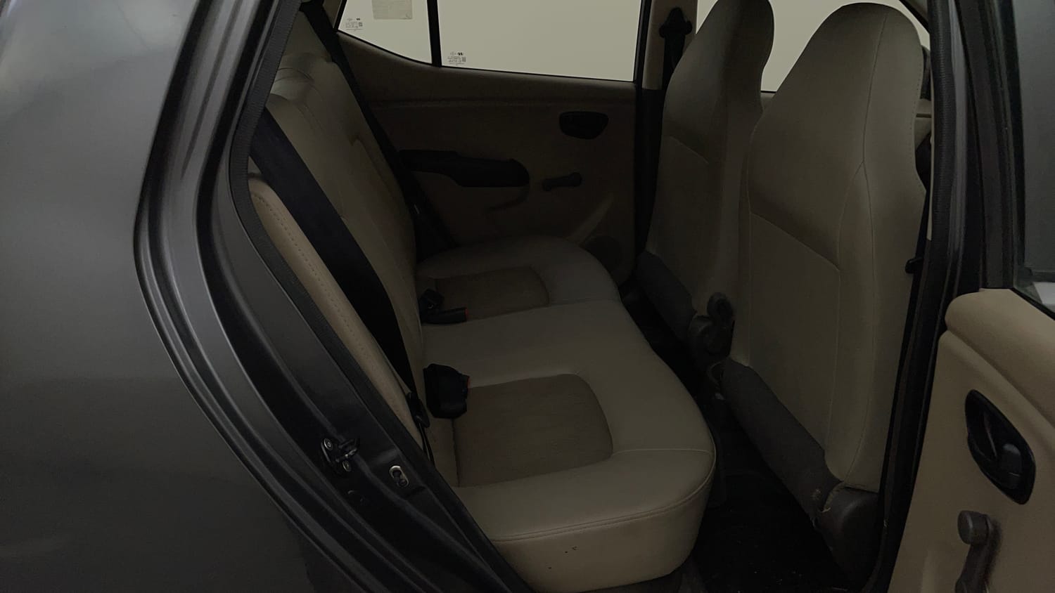 Used 2011 Hyundai i10 Era 1.1 iRDE2 Petrol Manual interior RIGHT SIDE REAR DOOR CABIN VIEW