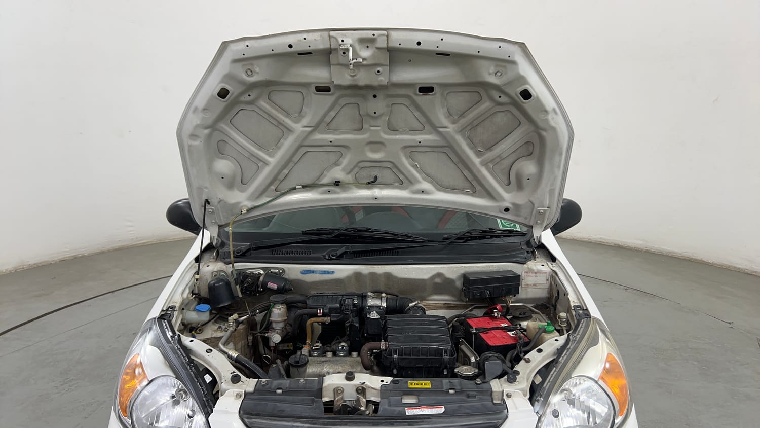 Used 2018 Maruti Suzuki Alto 800 LXi Petrol Manual engine ENGINE & BONNET OPEN FRONT VIEW