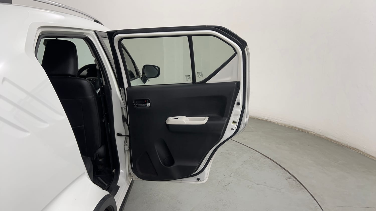 Used 2022 Maruti Suzuki Ignis Zeta 1.2 MT Petrol Manual interior RIGHT REAR DOOR OPEN VIEW