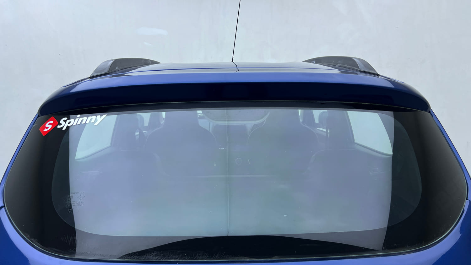 Used 2018 Renault Kwid CLIMBER 1.0 AMT Petrol Automatic exterior BACK WINDSHIELD VIEW