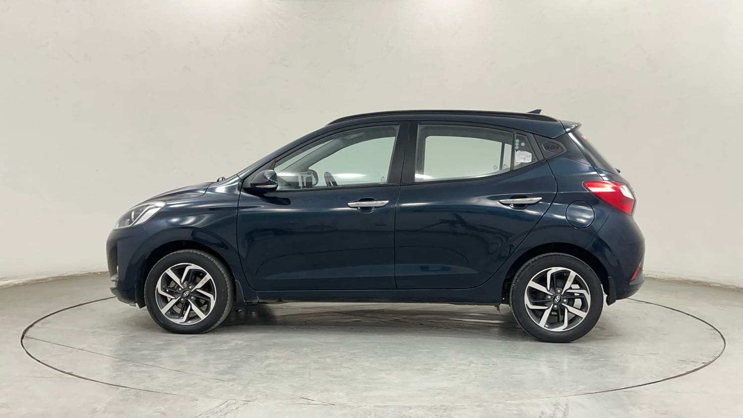 Used 2022 Hyundai Grand i10 Nios Asta AMT 1.2 Kappa VTVT Petrol Automatic exterior LEFT SIDE VIEW