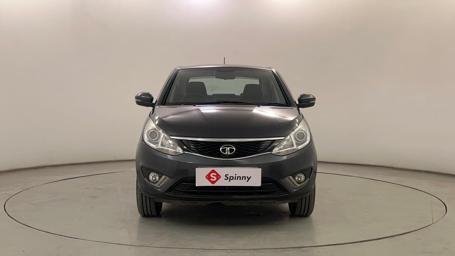 Used 2015 Tata Zest XT Petrol Petrol Manual exterior FRONT VIEW