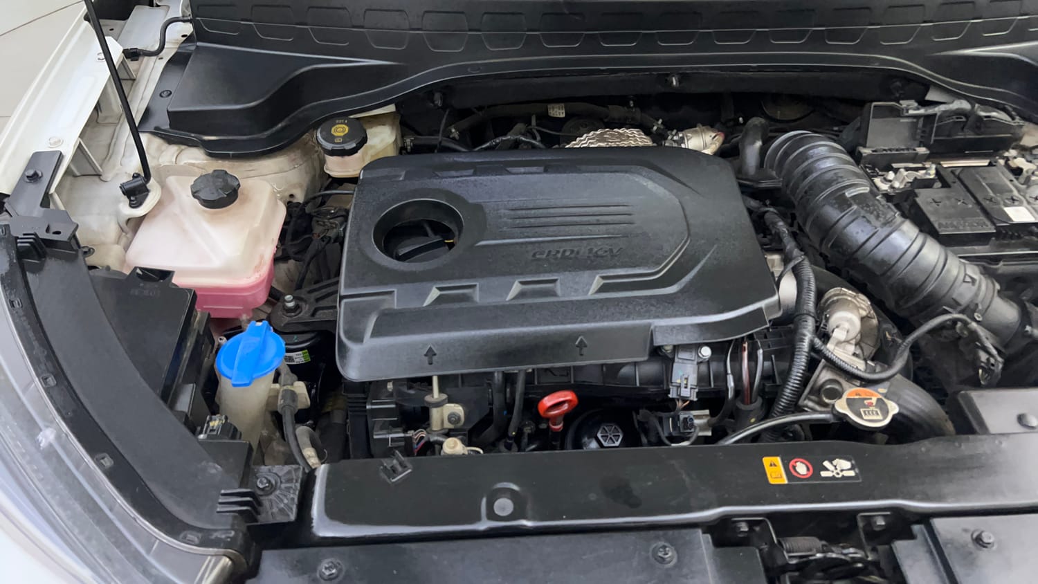 Used 2022 Kia Sonet HTX 1.5 Diesel Manual engine ENGINE RIGHT SIDE VIEW