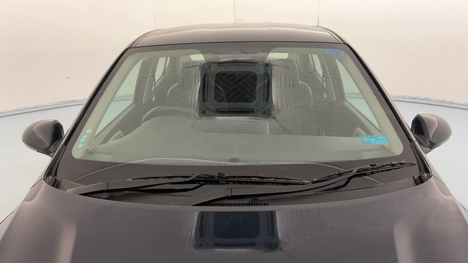 Used 2023 Hyundai Aura SX 1.2 (O) Petrol Petrol Manual exterior FRONT WINDSHIELD VIEW