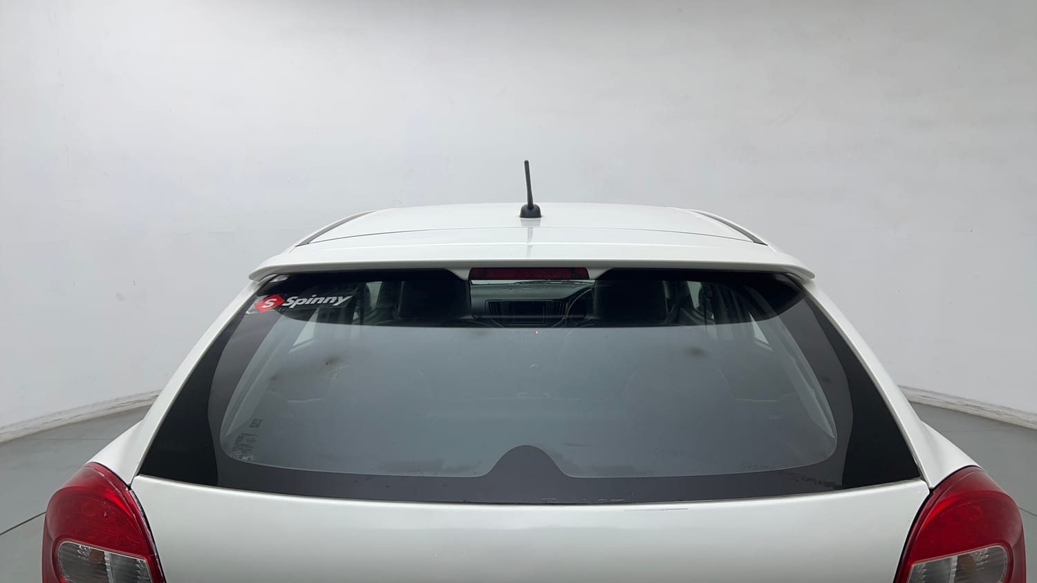 Used 2021 Maruti Suzuki Baleno Sigma Petrol Manual exterior BACK WINDSHIELD VIEW