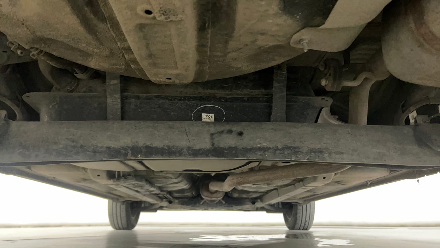 Used 2021 Hyundai Grand i10 Nios Sportz AMT 1.2 Kappa VTVT Petrol Automatic extra REAR UNDERBODY VIEW (TAKEN FROM REAR)