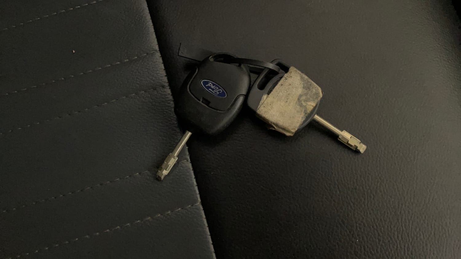 Used 2013 Ford Figo Duratec Petrol Titanium 1.2 Petrol Manual extra CAR KEY VIEW