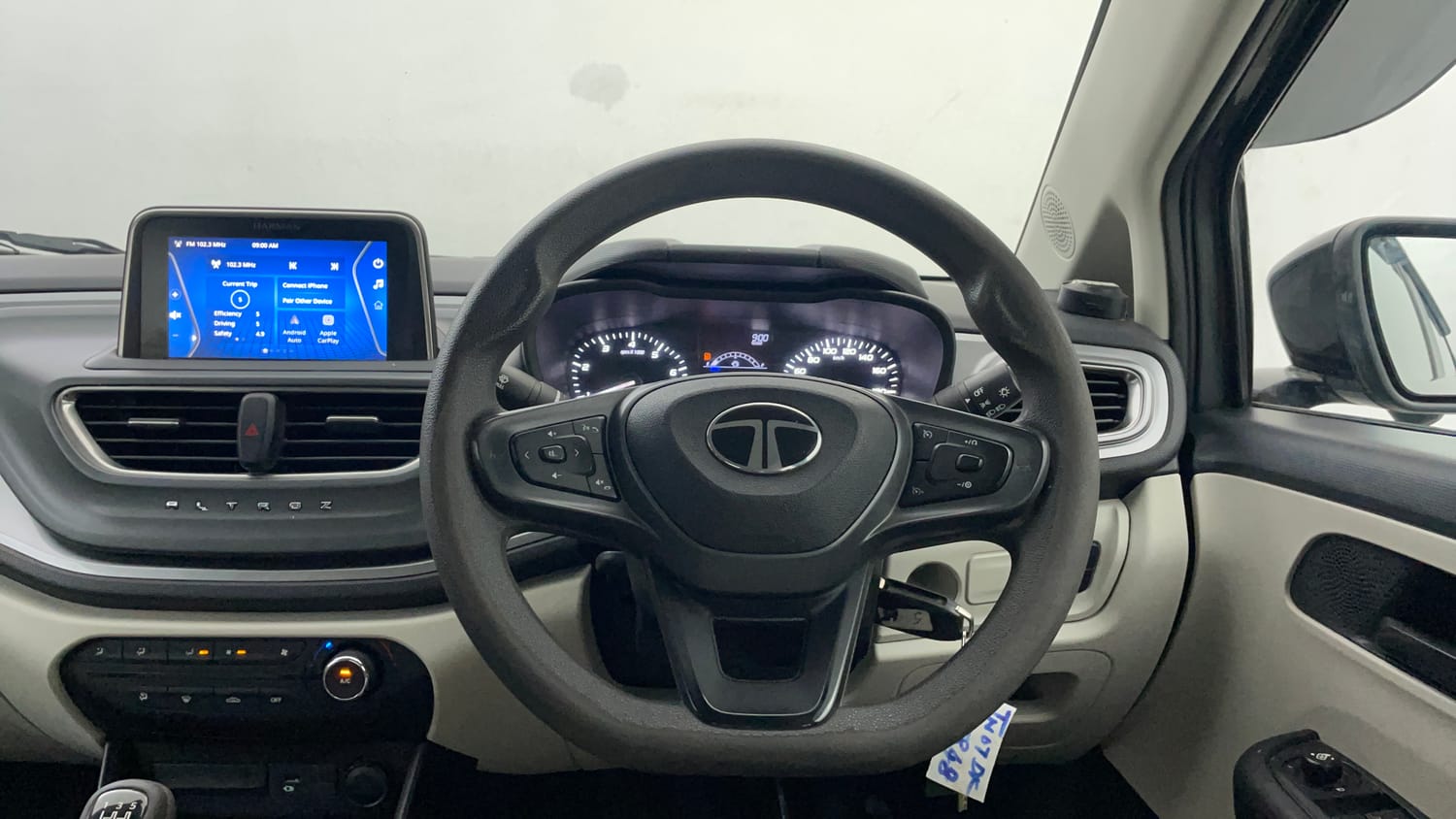 Used 2024 Tata Altroz XM Plus Petrol Petrol Manual interior STEERING VIEW