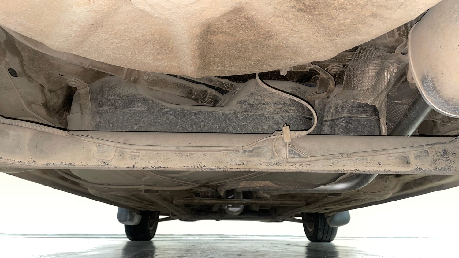 Used 2013 Ford Figo Duratec Petrol Titanium 1.2 Petrol Manual extra REAR UNDERBODY VIEW (TAKEN FROM REAR)