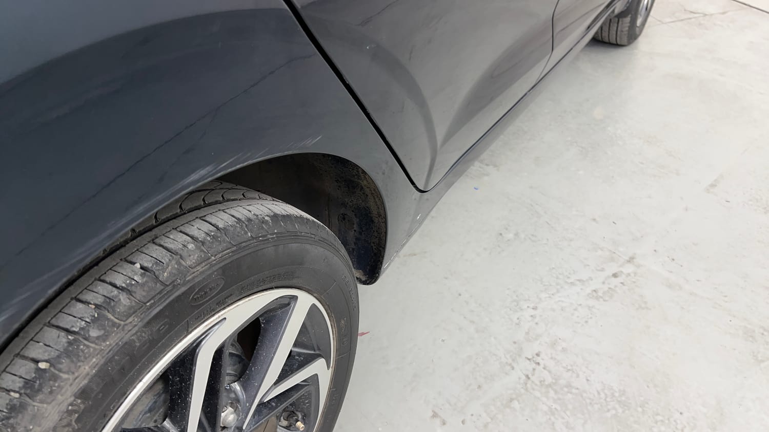 Used 2022 Hyundai Grand i10 Nios Asta AMT 1.2 Kappa VTVT Petrol Automatic dents MINOR SCRATCH