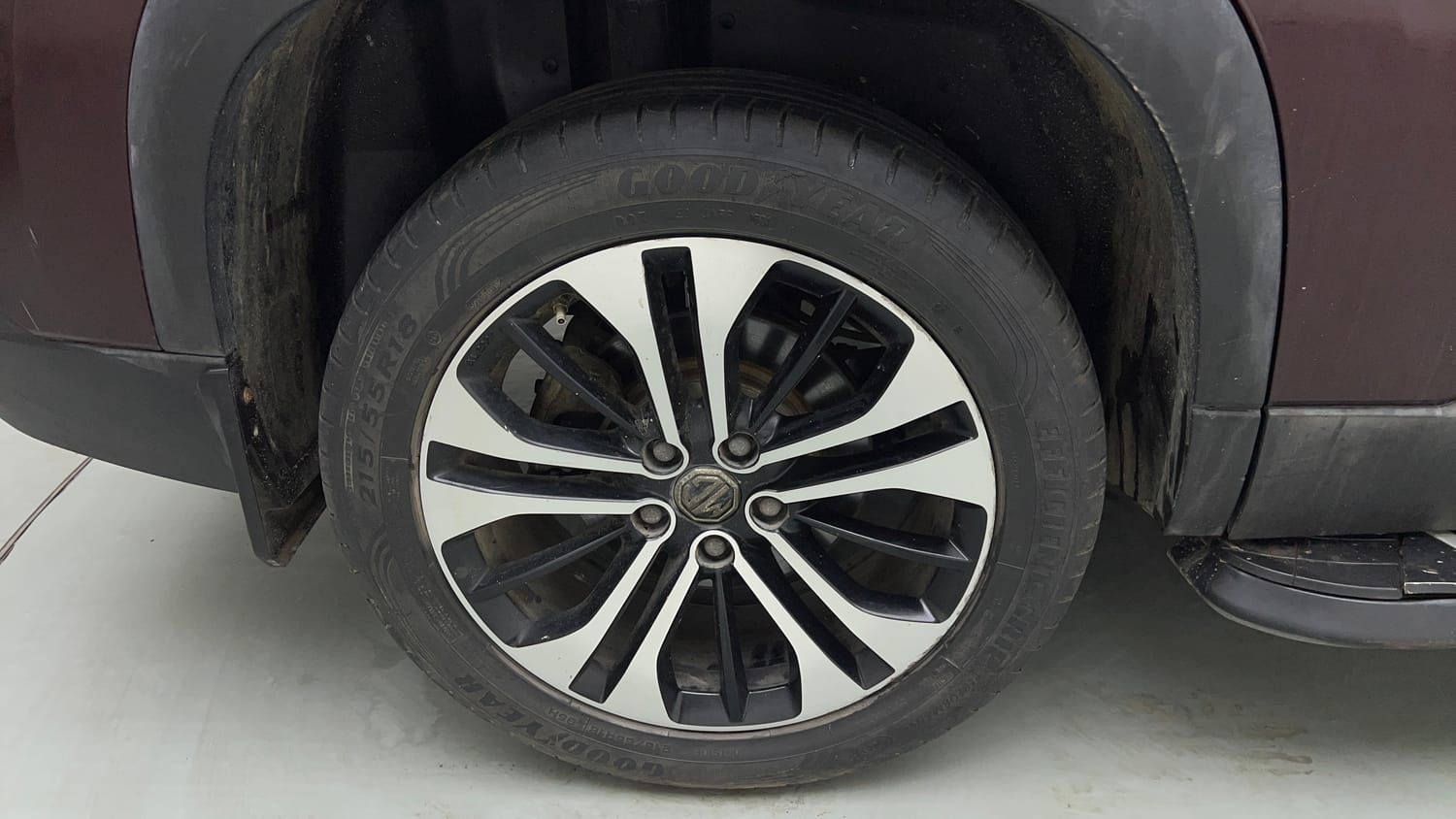 Used 2021 MG Motors Hector Sharp 1.5 Petrol Turbo DCT Petrol Automatic tyres RIGHT REAR TYRE RIM VIEW