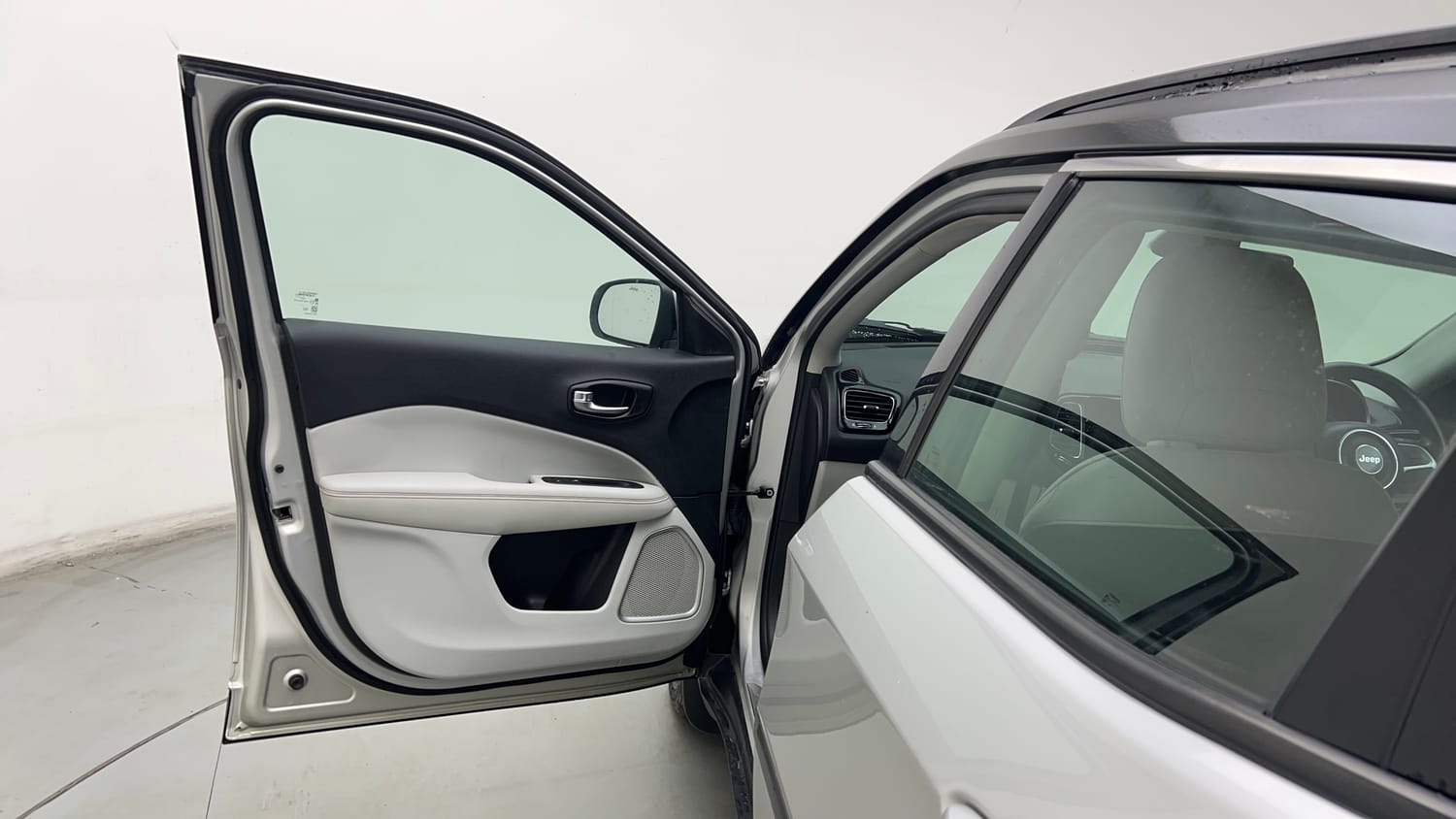 Used 2017 Jeep Compass Limited 1.4 Petrol AT Petrol Automatic interior LEFT FRONT DOOR OPEN VIEW