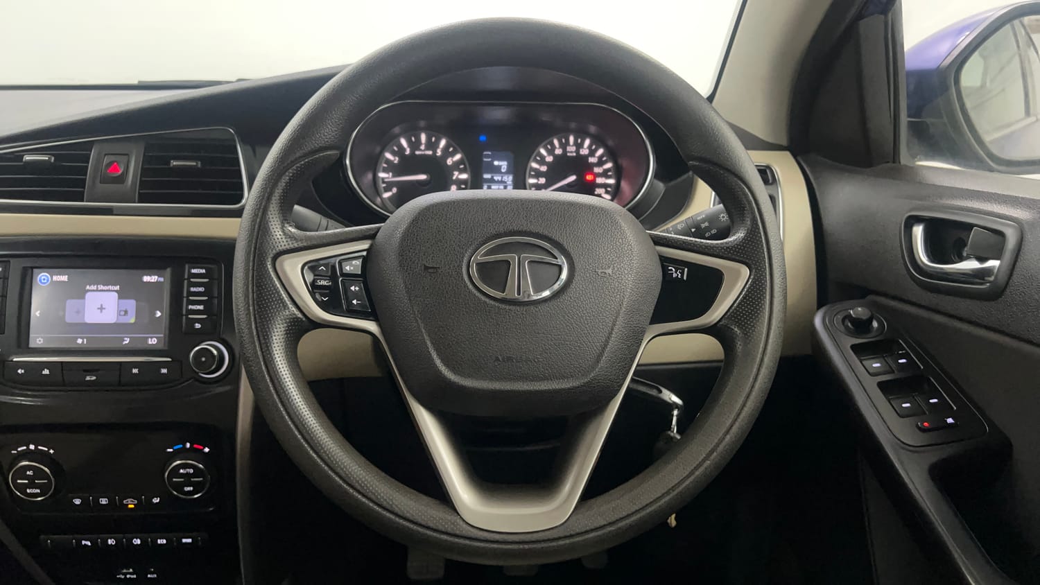 Used 2015 Tata Zest XT Petrol Petrol Manual interior STEERING VIEW