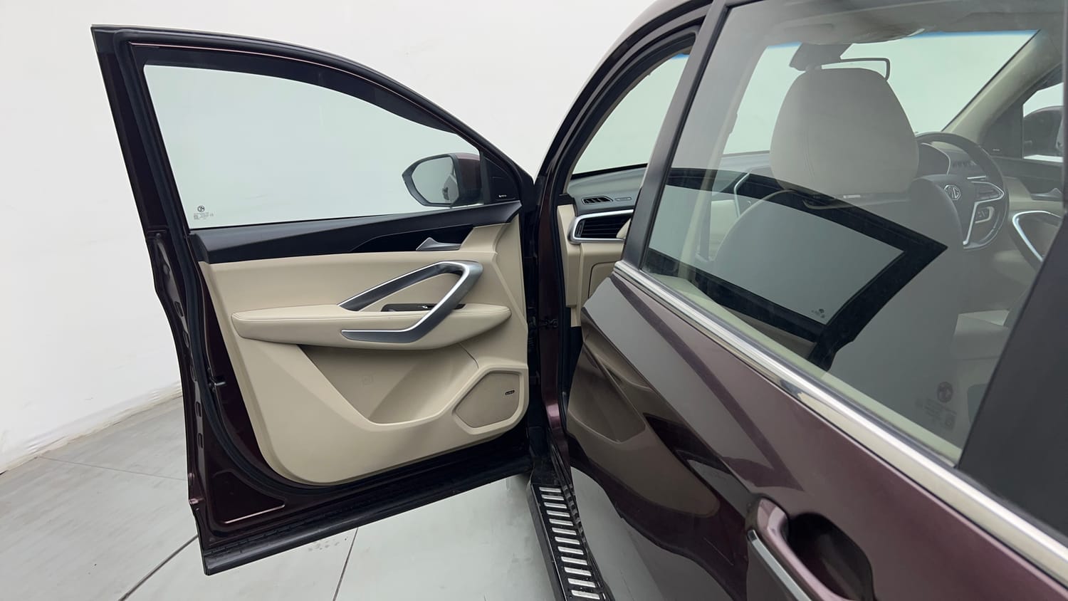 Used 2021 MG Motors Hector Sharp 1.5 Petrol Turbo DCT Petrol Automatic interior LEFT FRONT DOOR OPEN VIEW