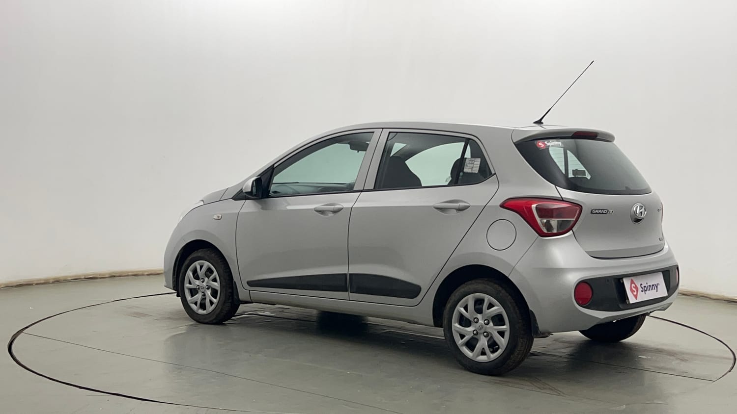 Used 2017 Hyundai Grand i10 Sportz 1.2 Kappa VTVT Petrol Manual exterior LEFT REAR CORNER VIEW
