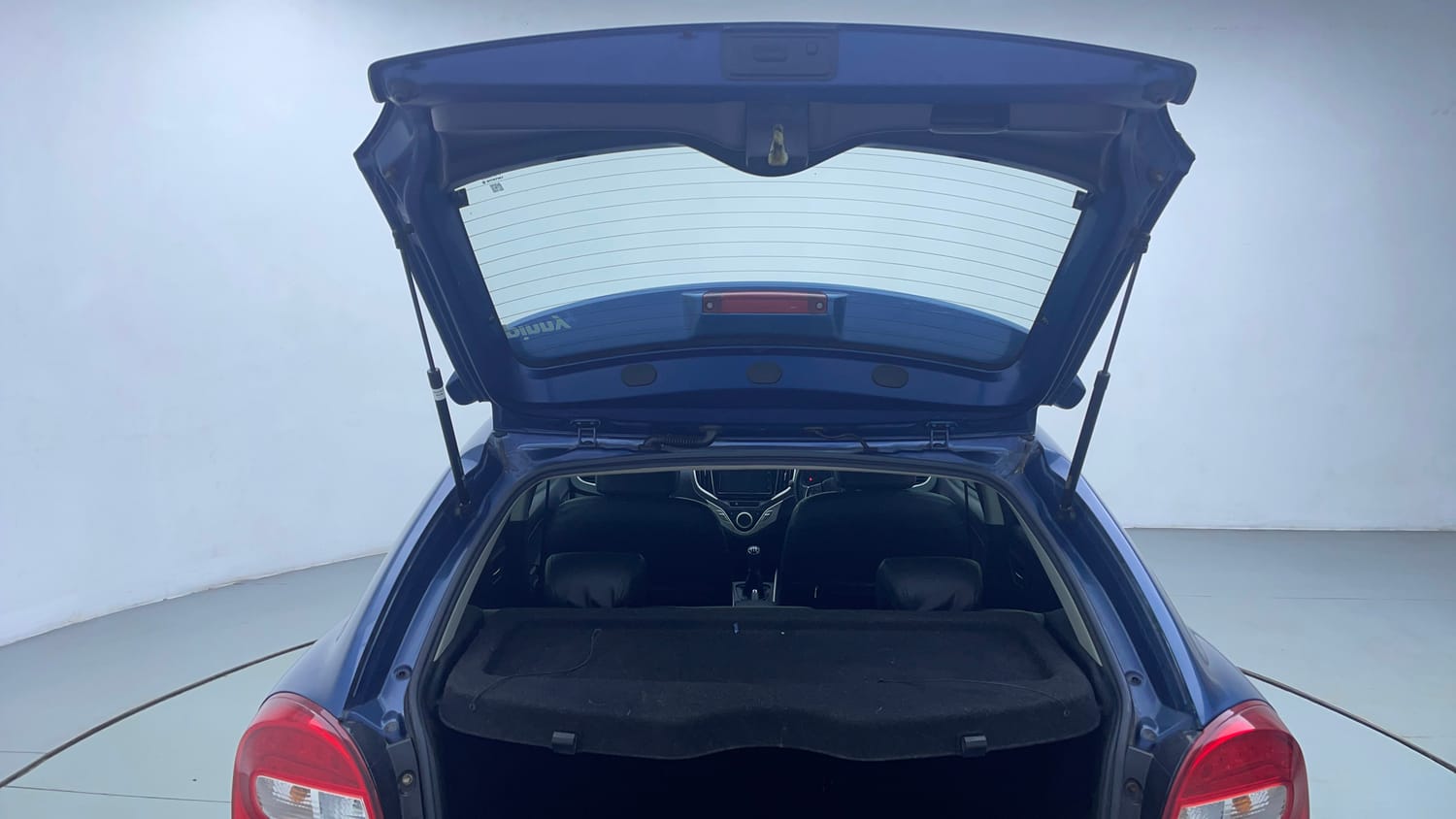 Used 2017 Maruti Suzuki Baleno RS 1.0 Petrol Manual interior DICKY DOOR OPEN VIEW