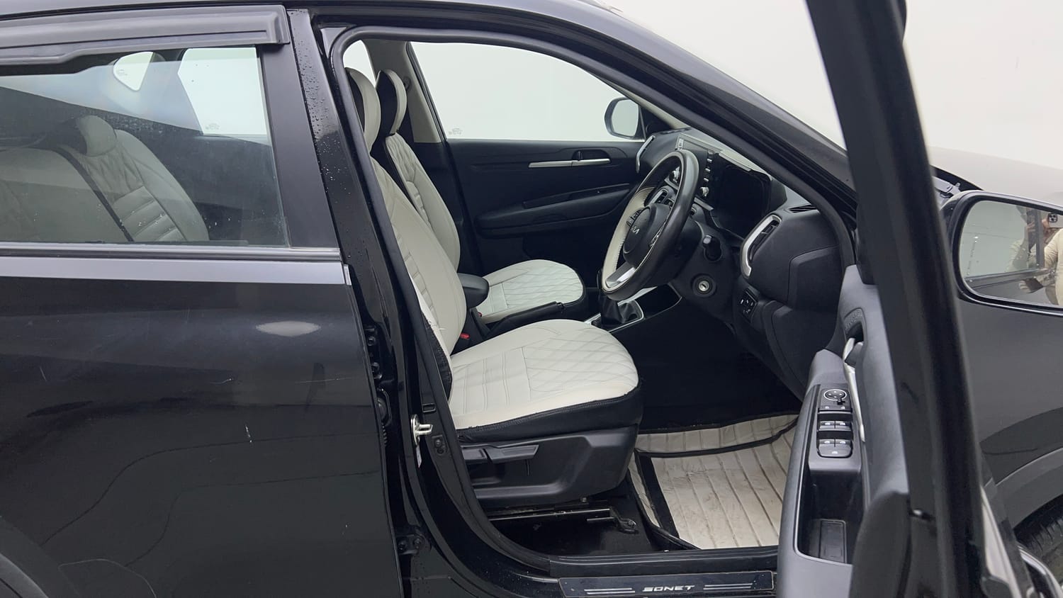 Used 2024 Kia Sonet HTK (O) 1.2 Petrol MT Petrol Manual interior RIGHT SIDE FRONT DOOR CABIN VIEW
