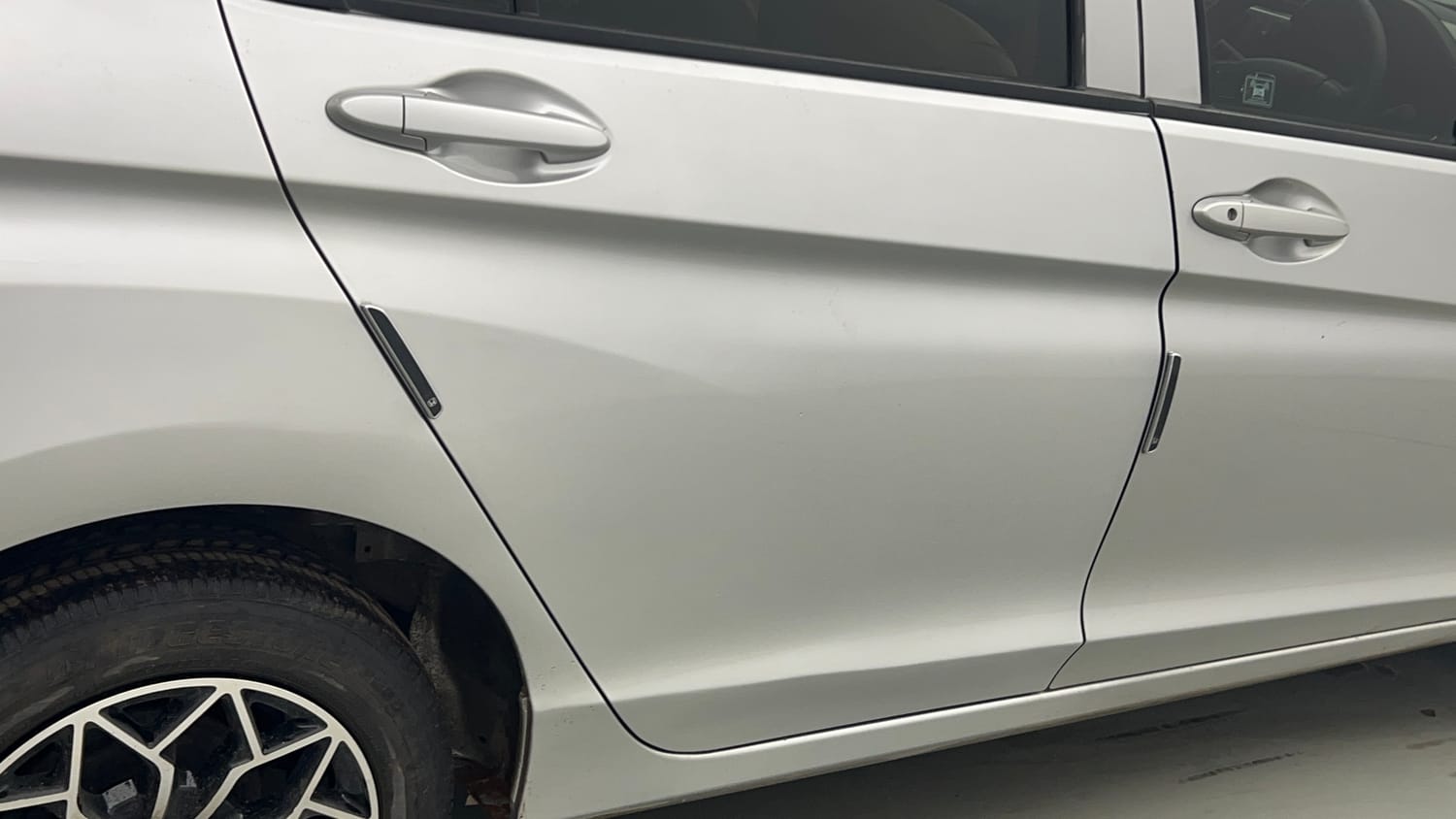 Used 2017 Honda City S Petrol Petrol Manual dents MINOR SCRATCH