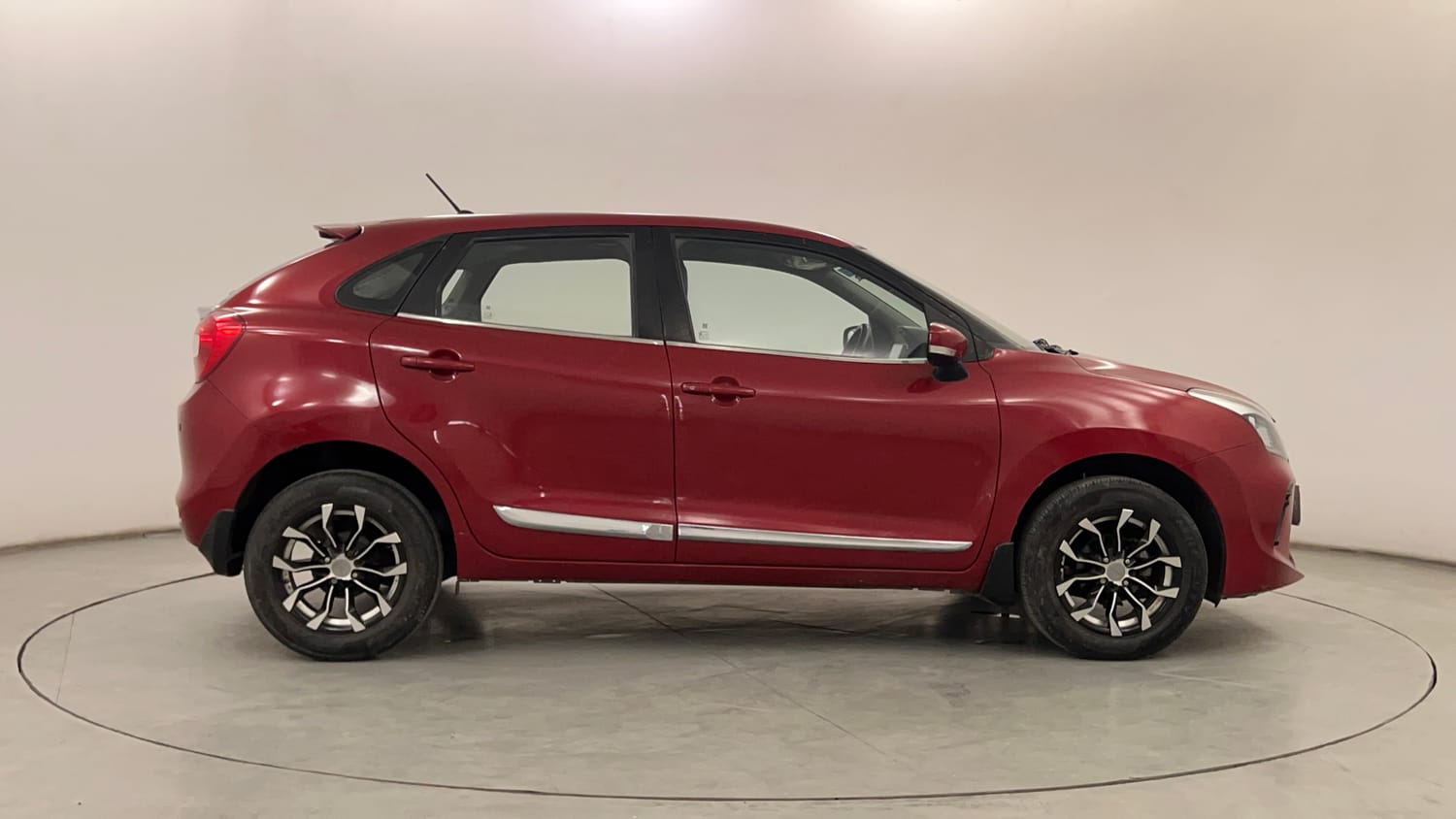 Used 2019 Maruti Suzuki Baleno Delta Petrol Manual exterior RIGHT SIDE VIEW