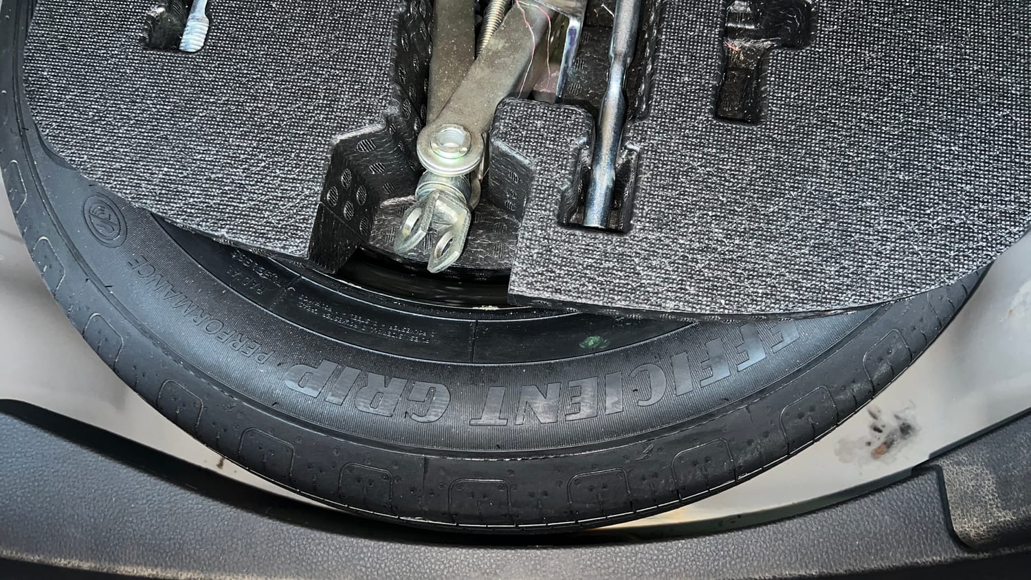 Used 2024 Honda Elevate ZX CVT Petrol Automatic tyres SPARE TYRE VIEW