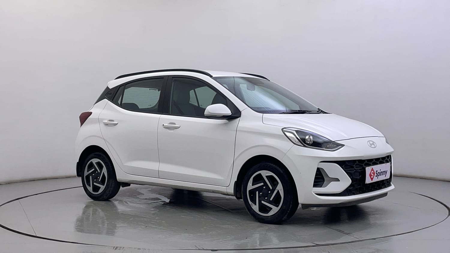 Used 2023 Hyundai Grand i10 Nios Sportz 1.2 Kappa VTVT CNG Cng Manual exterior RIGHT FRONT CORNER VIEW