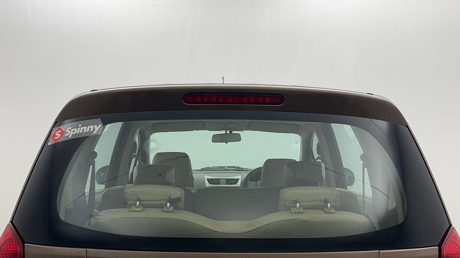 Used 2013 Maruti Suzuki Ertiga Vxi Petrol Manual exterior BACK WINDSHIELD VIEW
