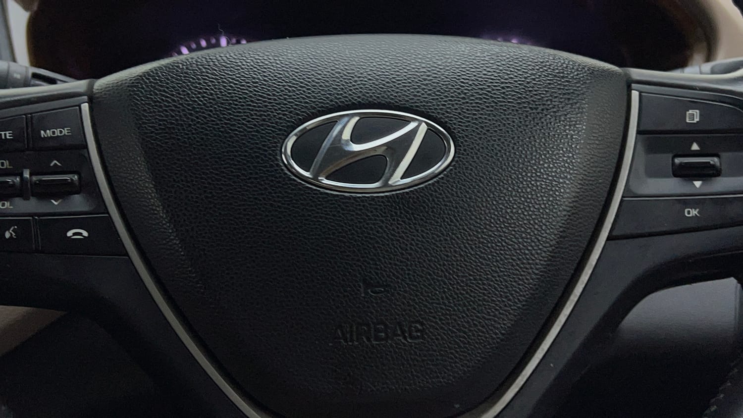Used 2019 Hyundai Elite i20 Asta 1.2 (O) Petrol Manual top_features Airbags