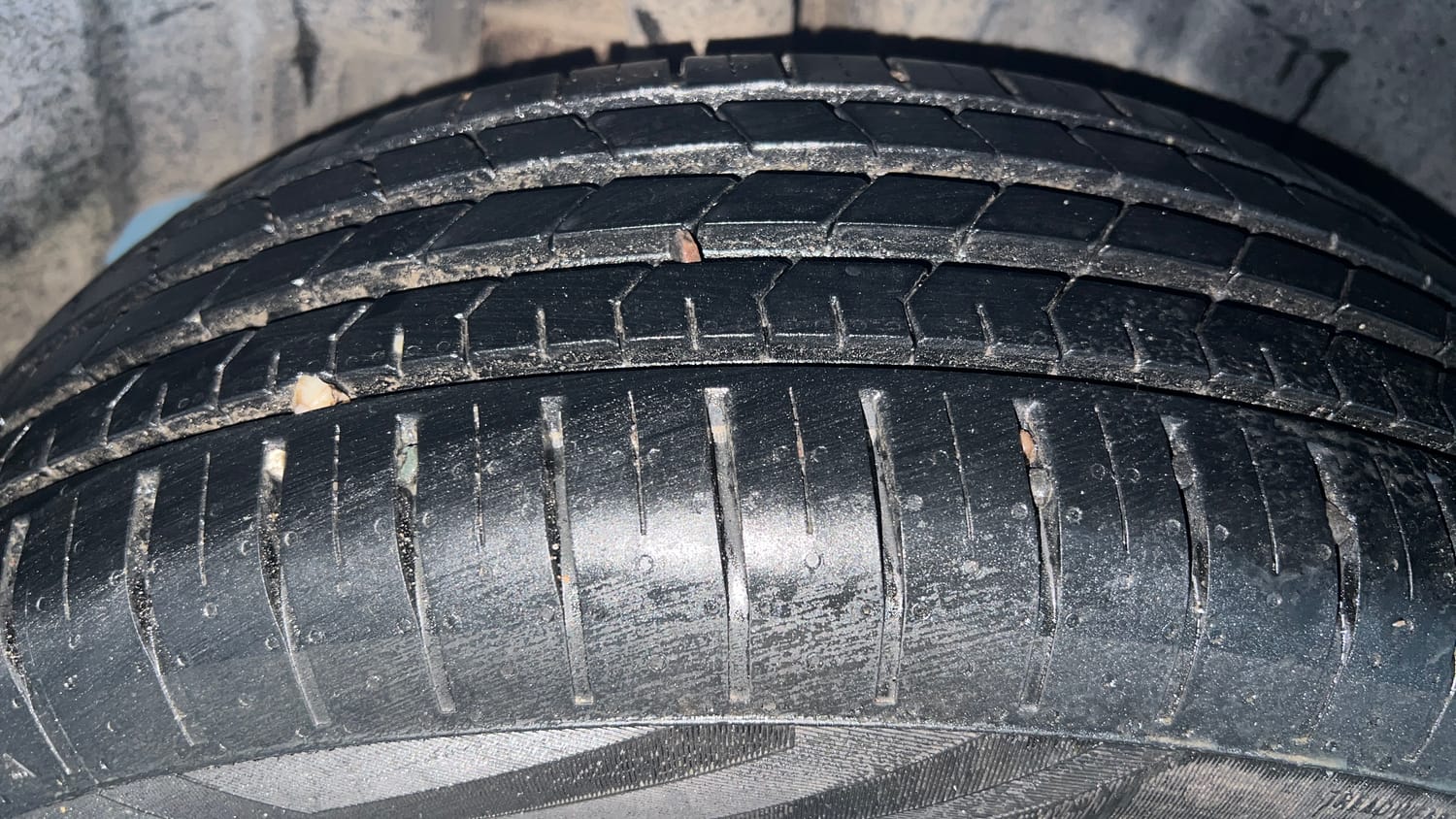 Used 2024 Maruti Suzuki Baleno Sigma MT Petrol Manual tyres RIGHT REAR TYRE TREAD VIEW