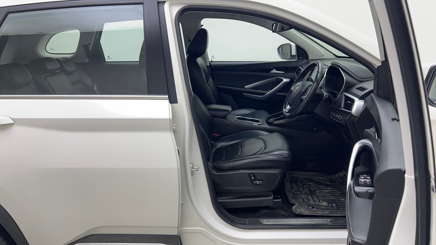 Used 2021 MG Motors Hector Sharp 1.5 Petrol Turbo DCT Petrol Automatic interior RIGHT SIDE FRONT DOOR CABIN VIEW