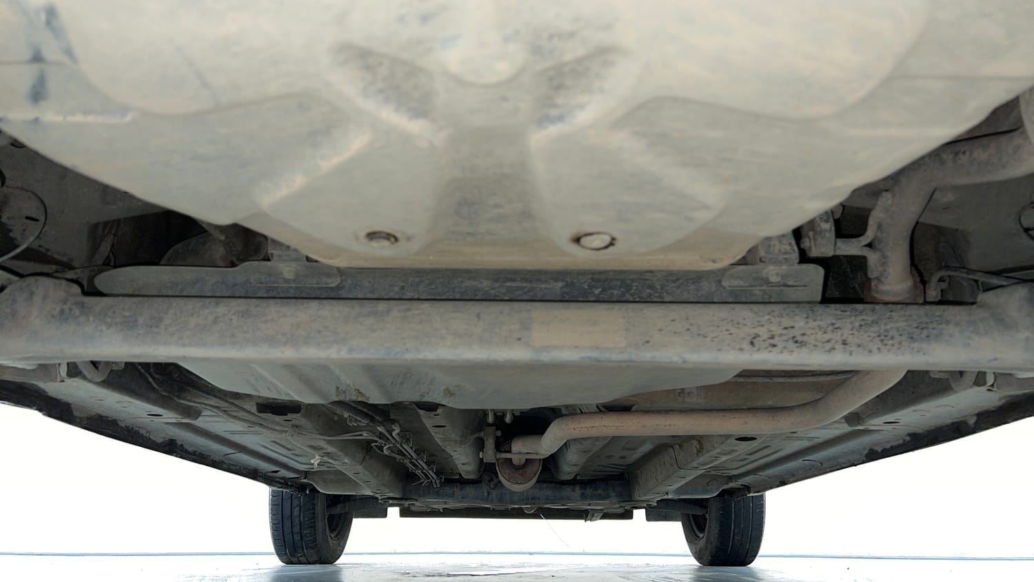 Used 2022 Tata Punch Pure MT Petrol Manual extra REAR UNDERBODY VIEW (TAKEN FROM REAR)