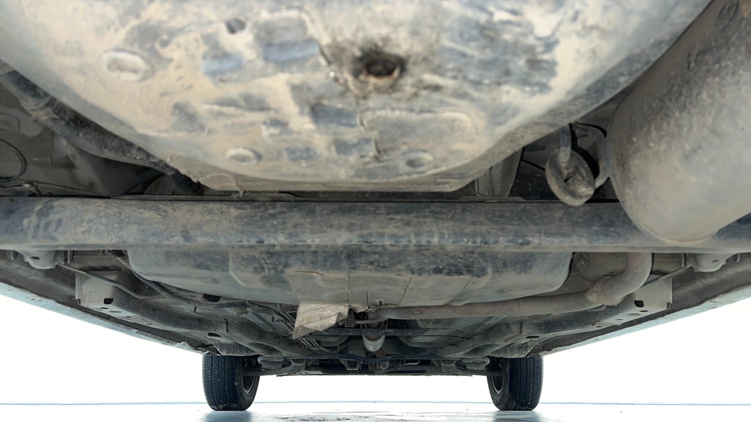 Used 2022 Tata Tiago XZ Plus Petrol Manual extra REAR UNDERBODY VIEW (TAKEN FROM REAR)