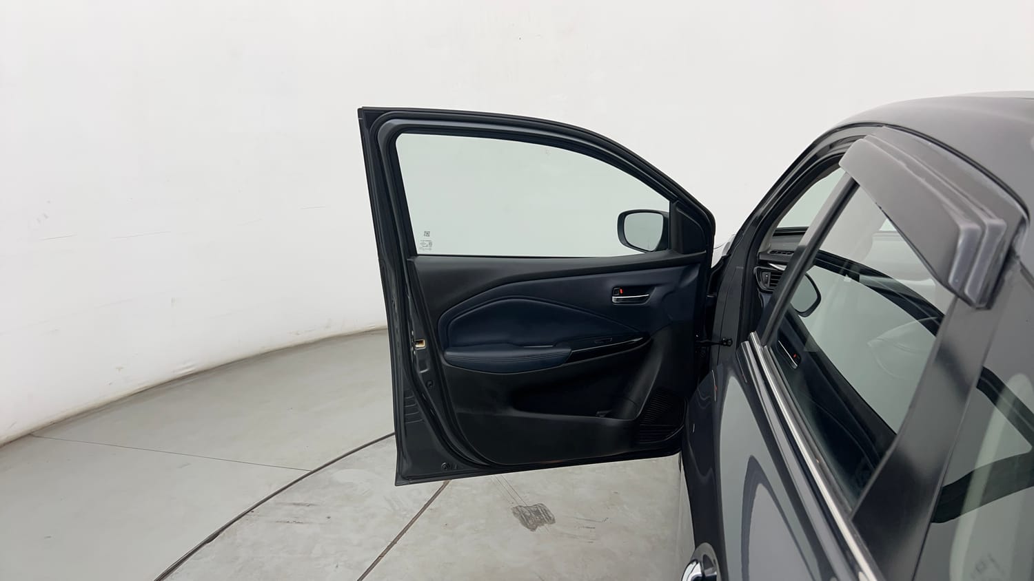 Used 2022 Maruti Suzuki Baleno Zeta MT Petrol Manual interior LEFT FRONT DOOR OPEN VIEW