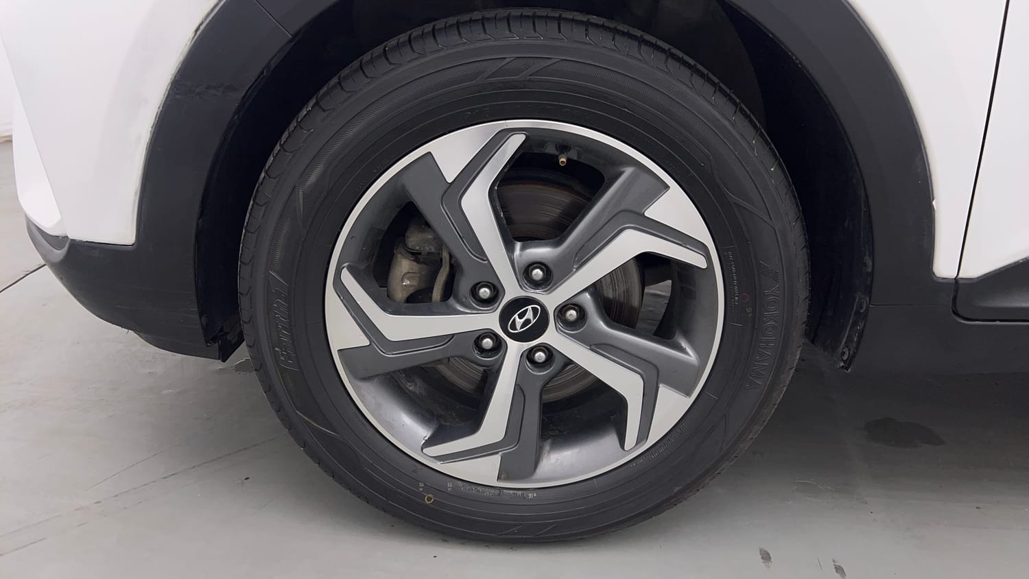 Used 2019 Hyundai Creta SX 1.6 AT Petrol Petrol Automatic tyres LEFT FRONT TYRE RIM VIEW
