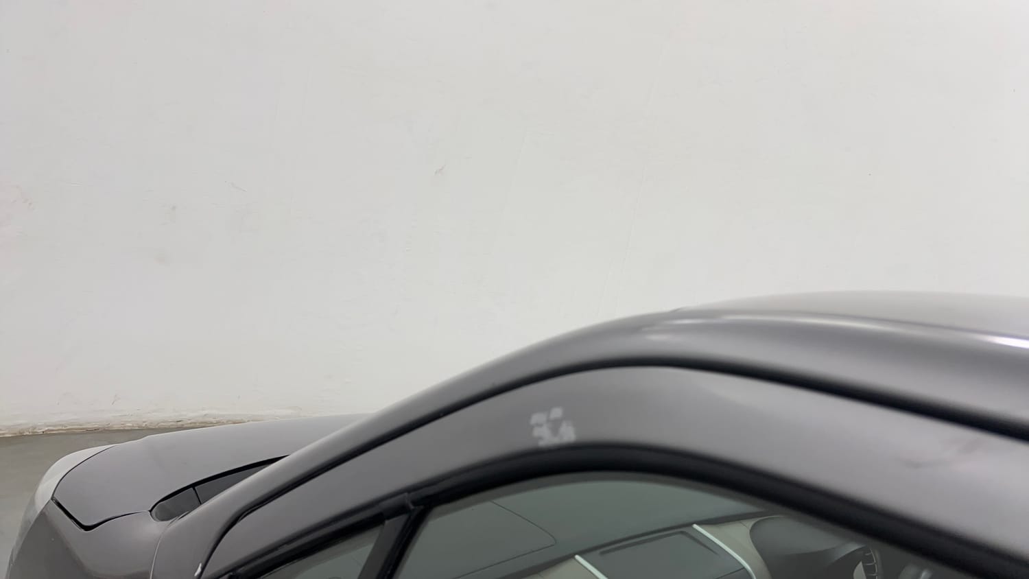 Used 2014 Maruti Suzuki Wagon R LXI CNG Cng Manual dents MINOR SCRATCH