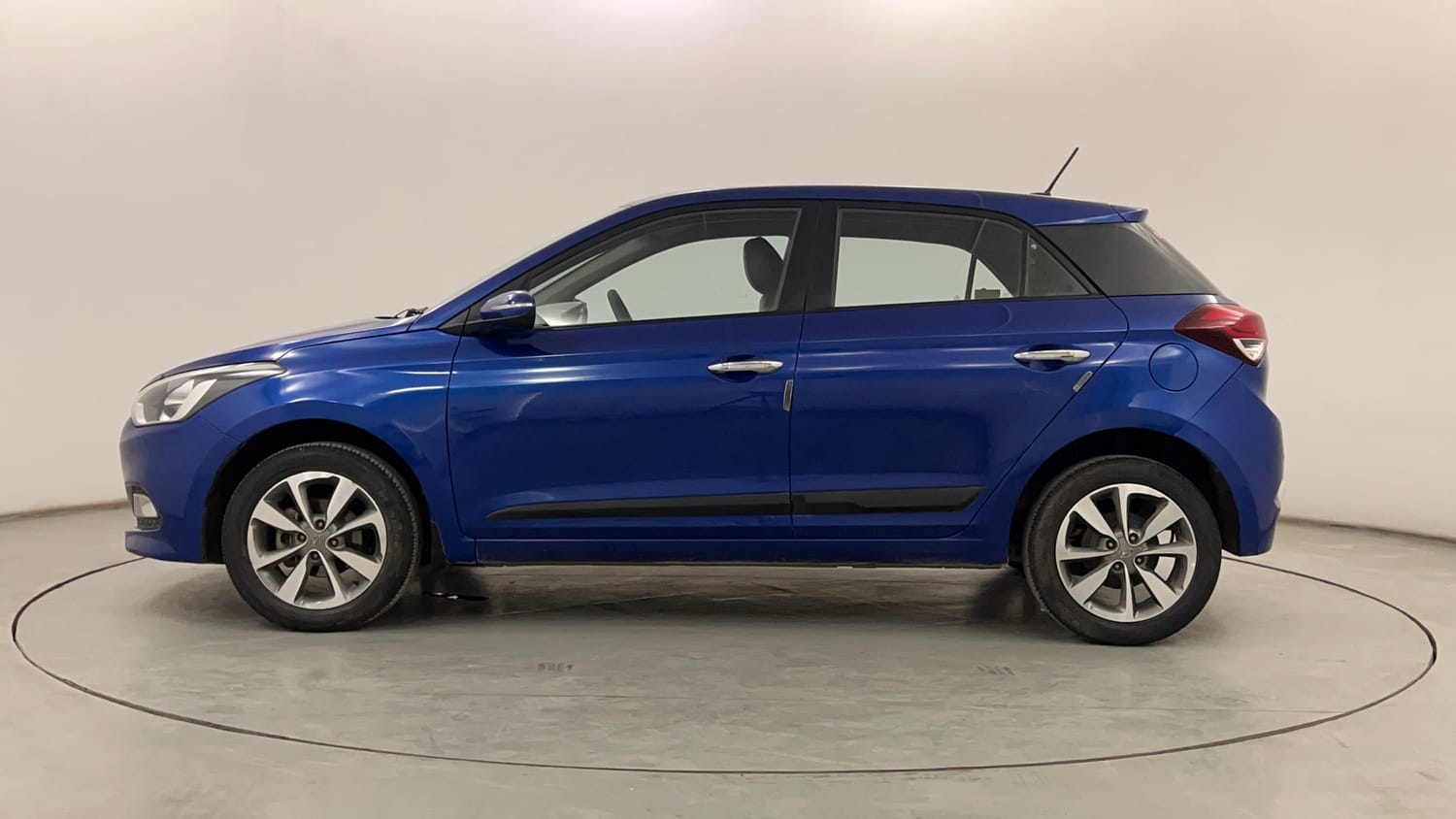 Used 2015 Hyundai Elite i20 Asta 1.2 Petrol Manual exterior LEFT SIDE VIEW