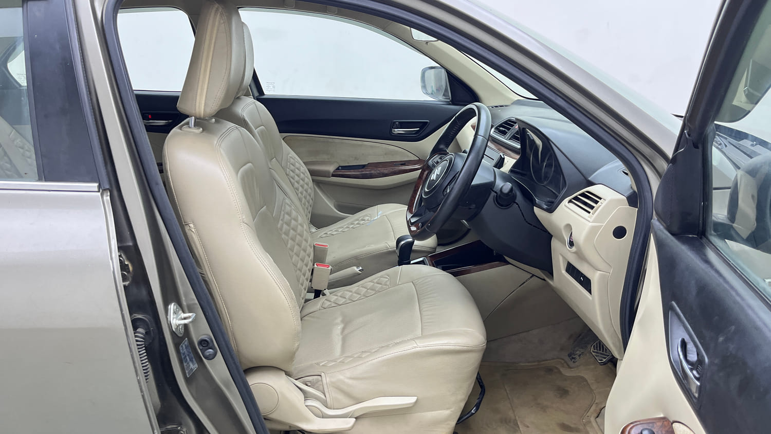 Used 2018 Maruti Suzuki Dzire ZDi Plus AMT Diesel Automatic interior RIGHT SIDE FRONT DOOR CABIN VIEW
