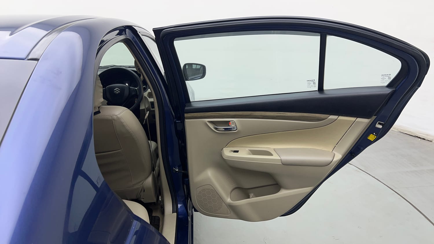 Used 2018 Maruti Suzuki Ciaz Delta Hybrid 1.5 AT Petrol Automatic interior RIGHT REAR DOOR OPEN VIEW